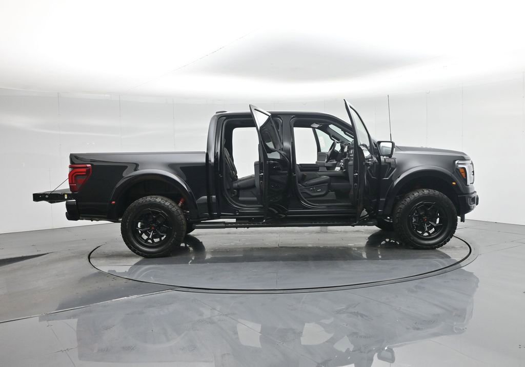 New 2025 Ford F150 Lariat w/ Equipment Group 502A High image 4