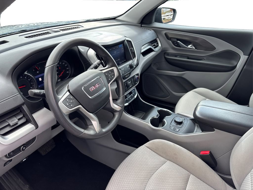 Used 2022 GMC Terrain SLE w/ Driver Convenience Package image 9