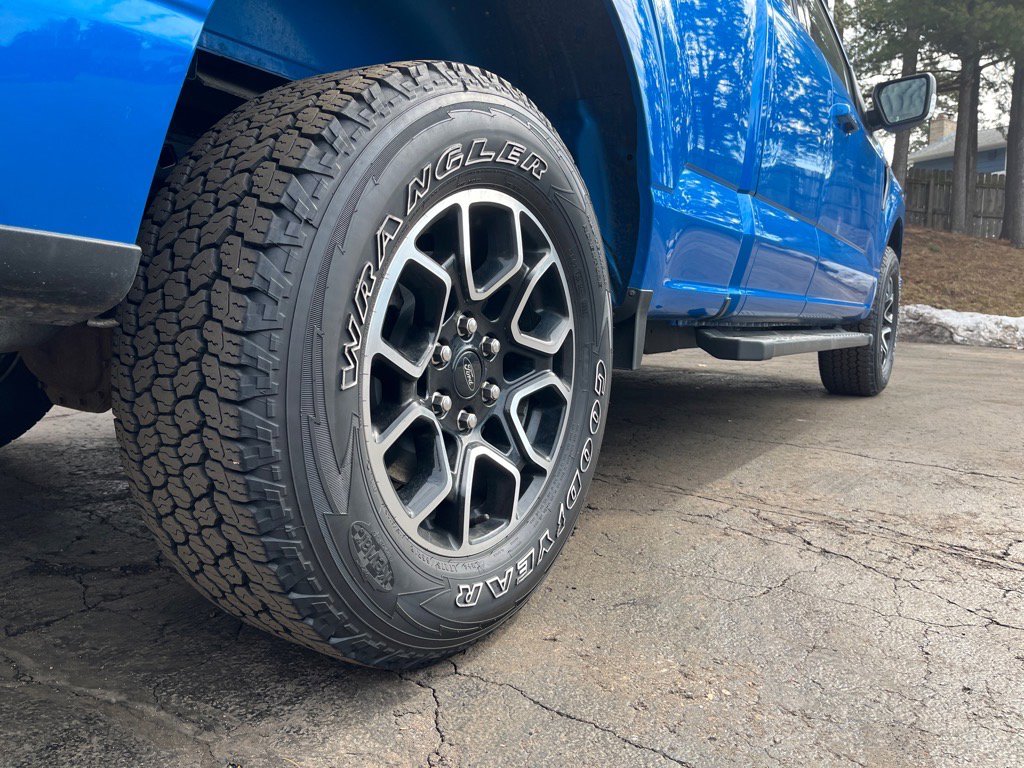 Used 2021 Ford F150 XLT w/ Equipment Group 301A Mid image 7