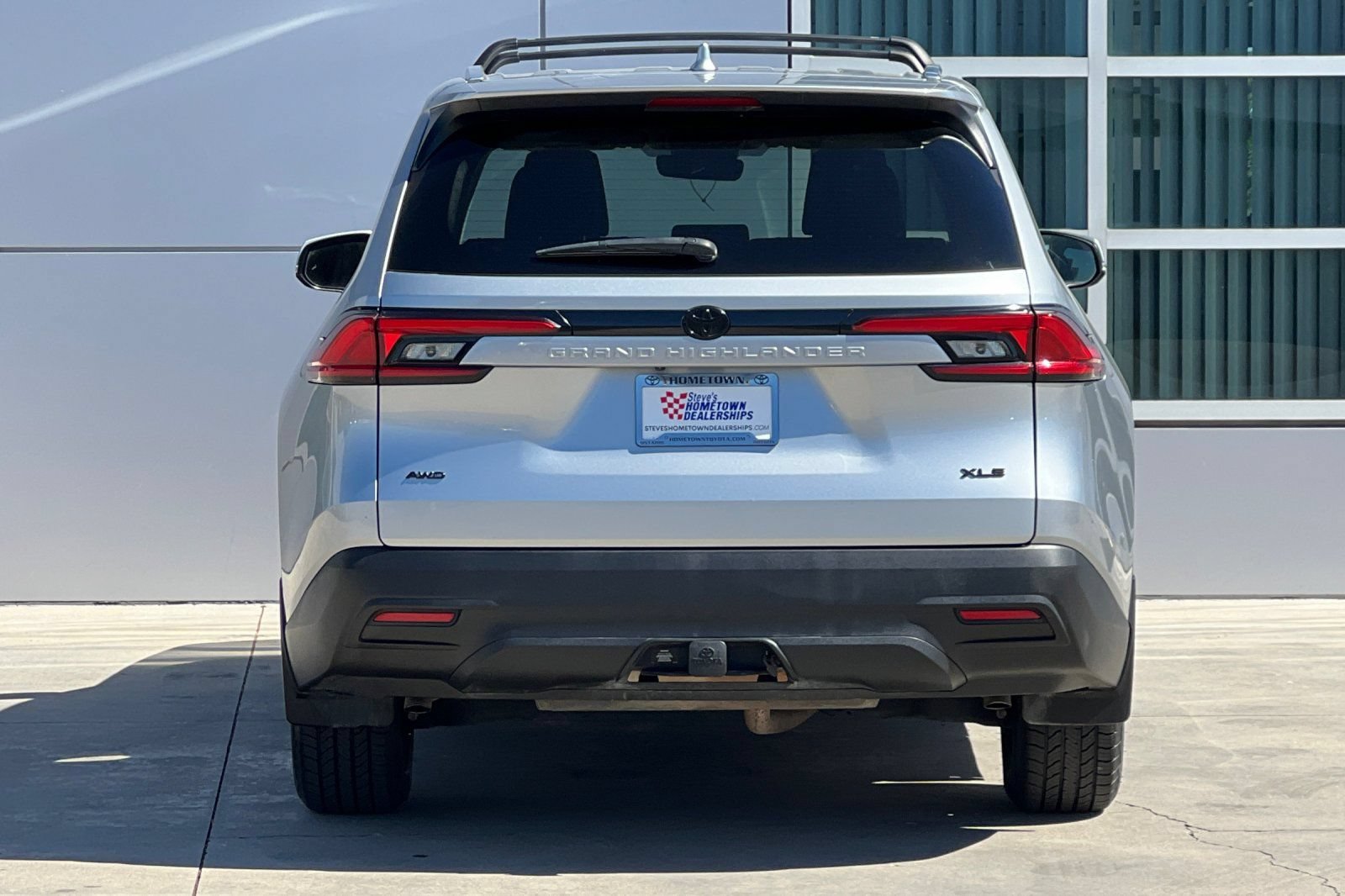 Used 2024 Toyota Grand Highlander AWD image 5