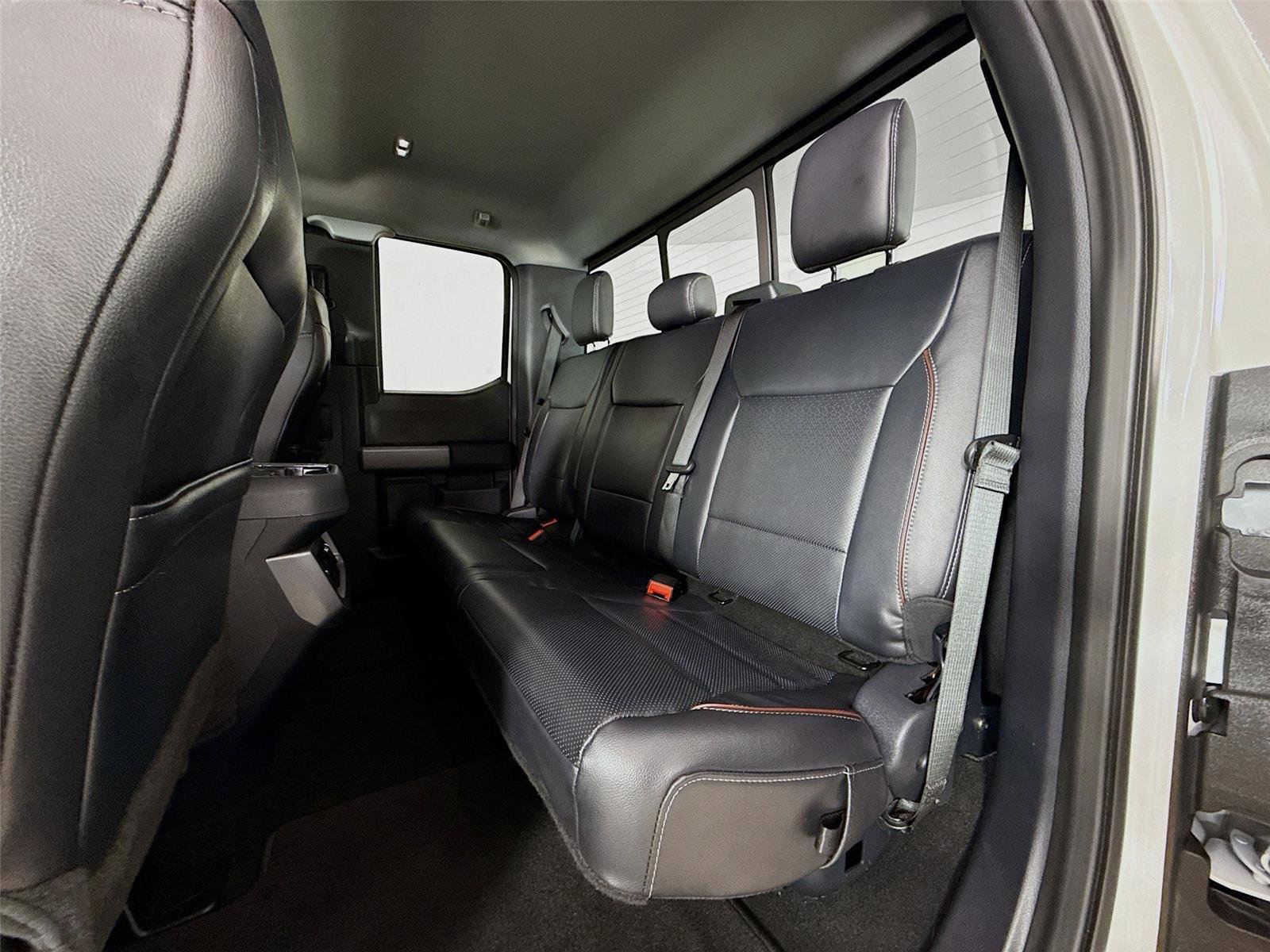 Used 2024 Ford F350 Lariat w/ Chrome Package image 25