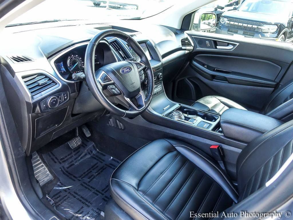 Used 2020 Ford Edge SEL w/ Convenience Package AWD/4WD image 10