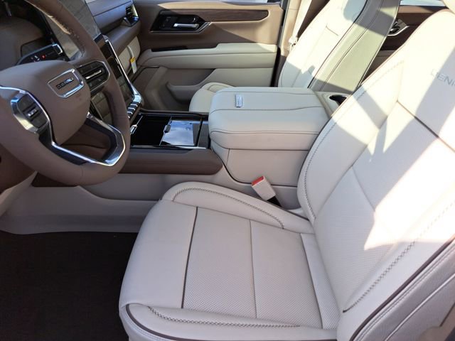New 2026 GMC Yukon Denali w/ LPO, Floor Liner Package image 12