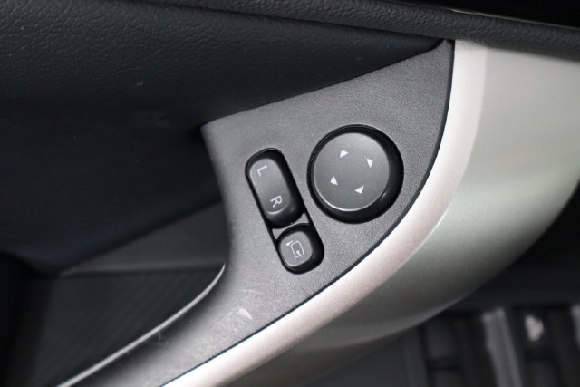Used 2025 Mitsubishi Eclipse Cross SE AWD/4WD image 19
