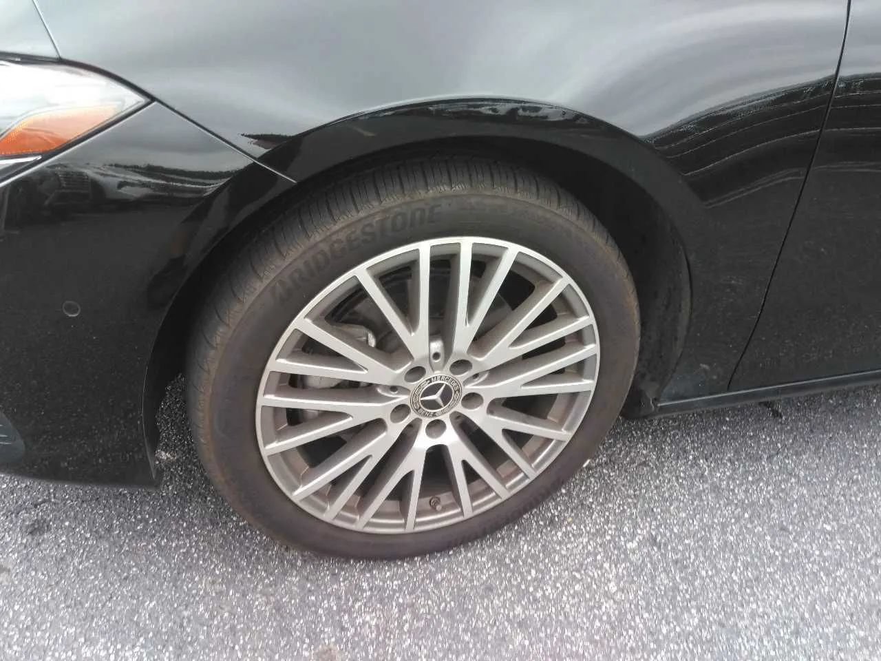 Used 2025 Mercedes-Benz CLA 250 4MATIC image 5