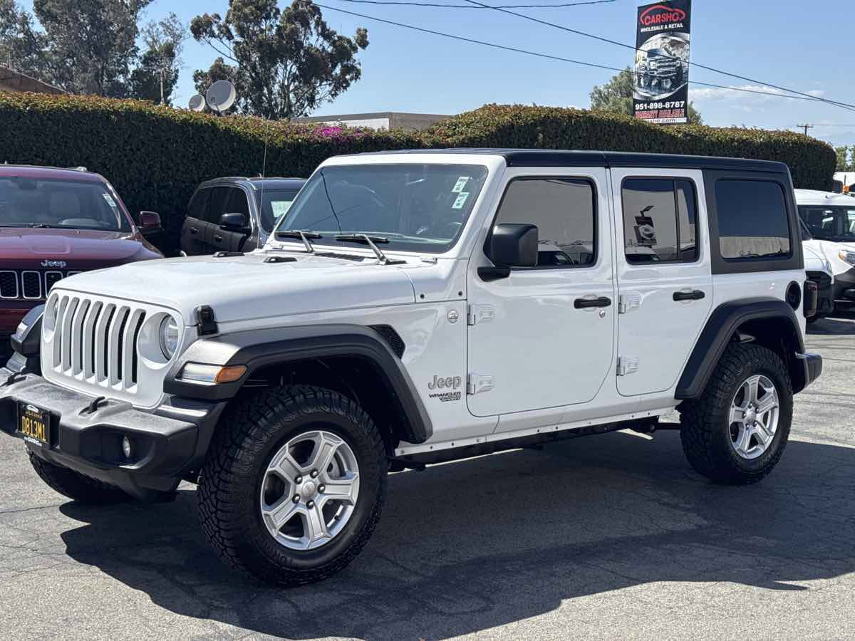 Used 2018 Jeep Wrangler Unlimited Sport S AWD/4WD image 5
