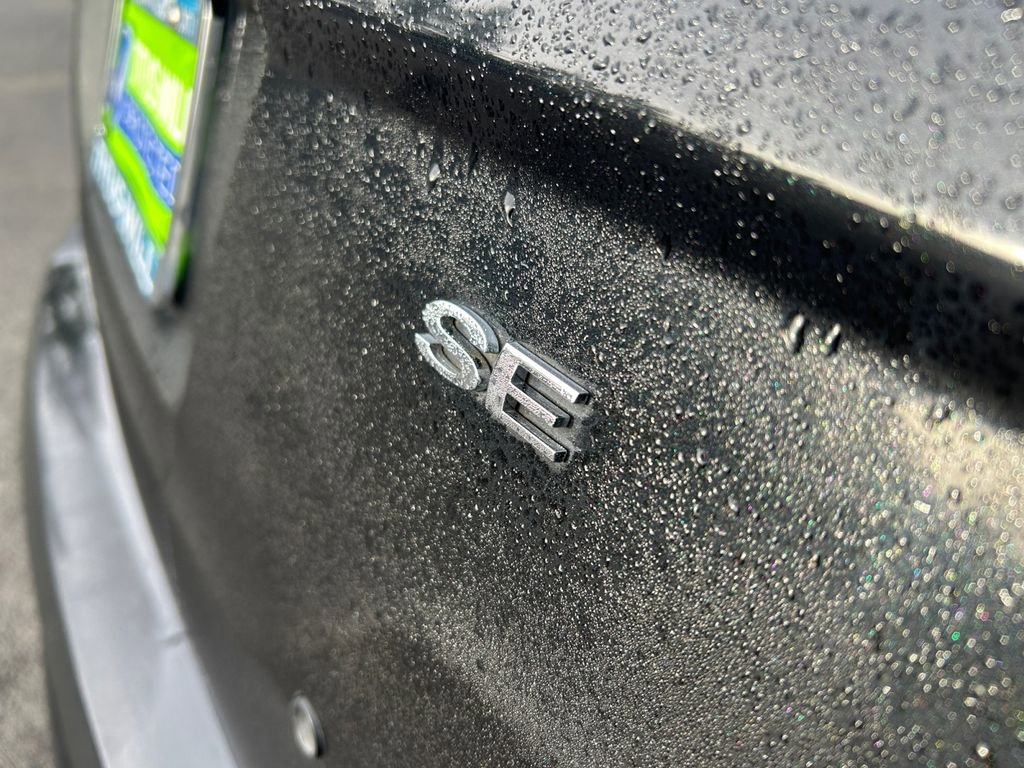 Used 2012 Ford Fusion SE image 30