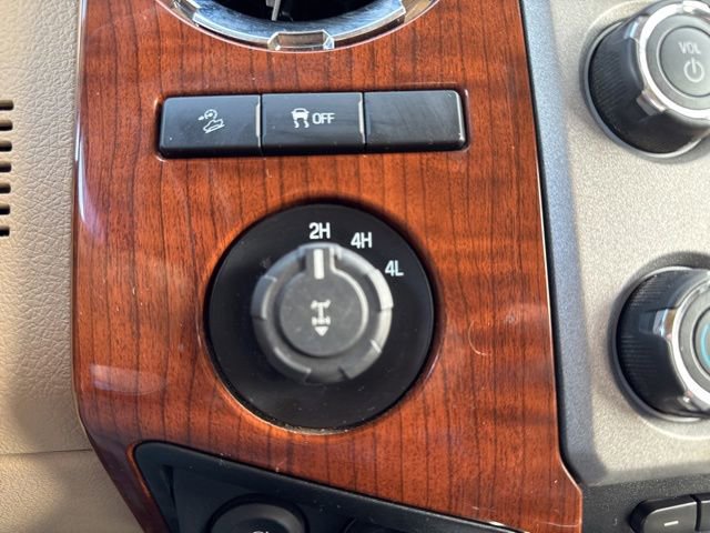 Used 2016 Ford F350 King Ranch w/ FX4 Off-Road Package AWD/4WD image 22