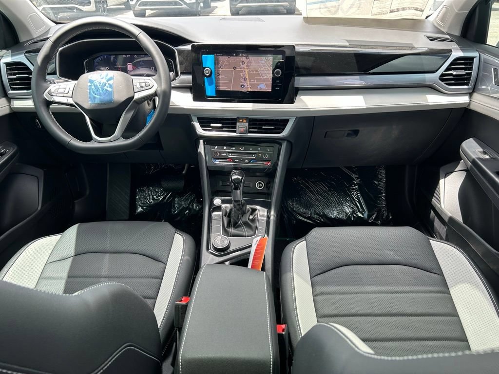 New 2026 Volkswagen Taos SEL AWD/4WD image 10