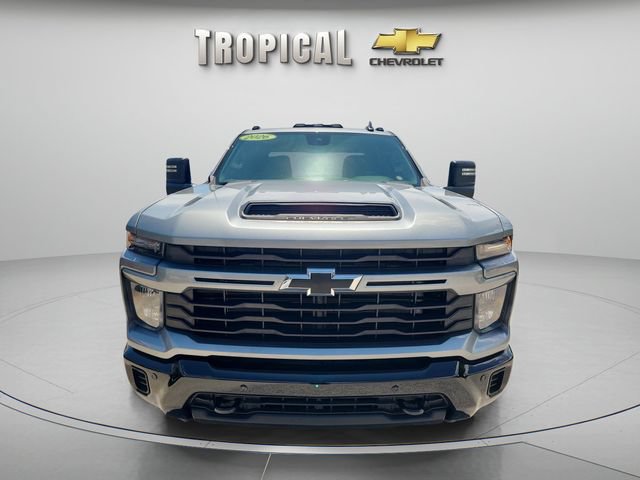 New 2026 Chevrolet Silverado 2500 Custom w/ Custom Value Package AWD/4WD image 8