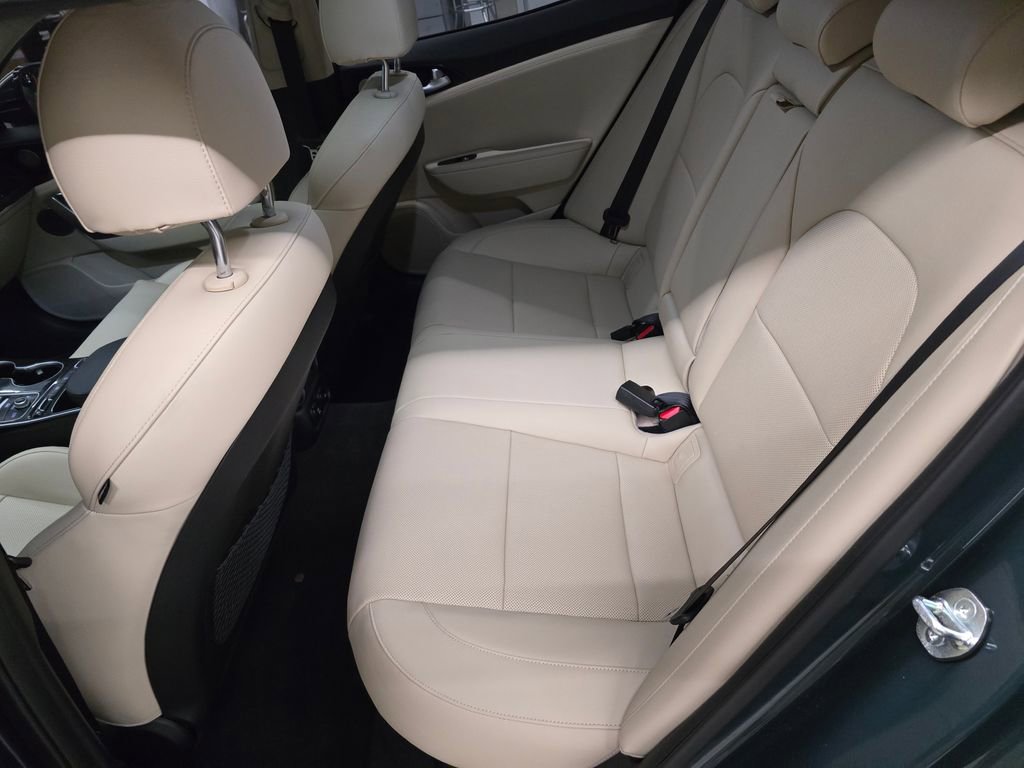Used 2023 Kia Stinger GT-Line w/ Sun & Sound Package image 31