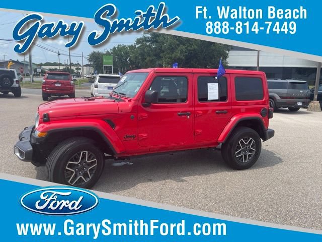 Used 2025 Jeep Wrangler Unlimited Sahara AWD/4WD image 1