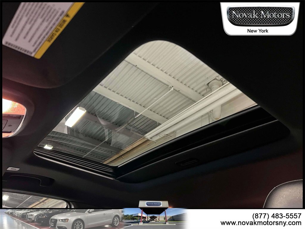 Used 2022 Jeep Grand Cherokee Laredo X image 17