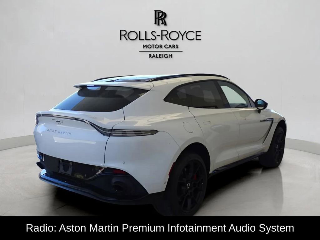 Used 2021 Aston Martin DBX image 6