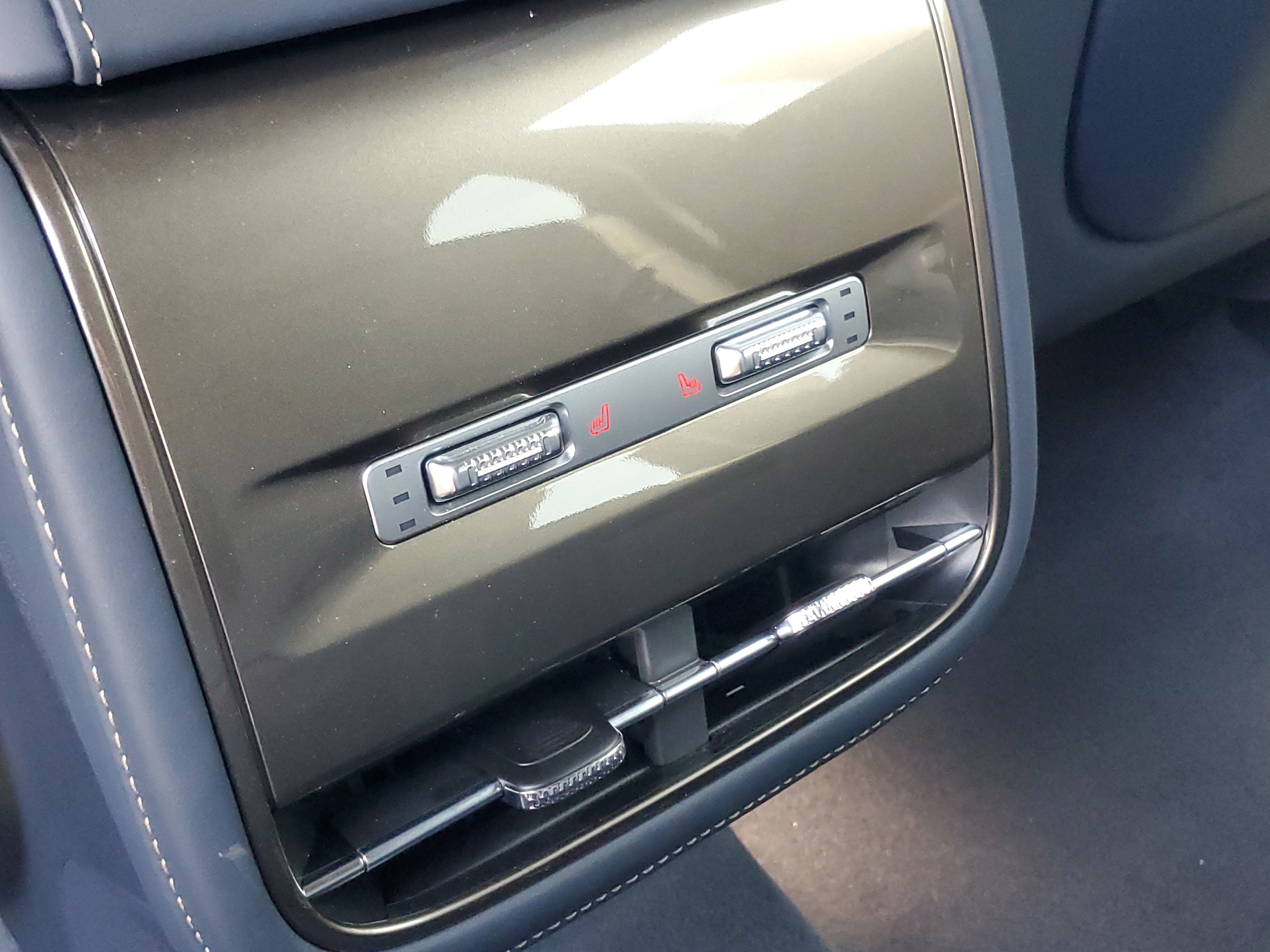 New 2026 Lincoln Nautilus Black Label AWD/4WD image 30