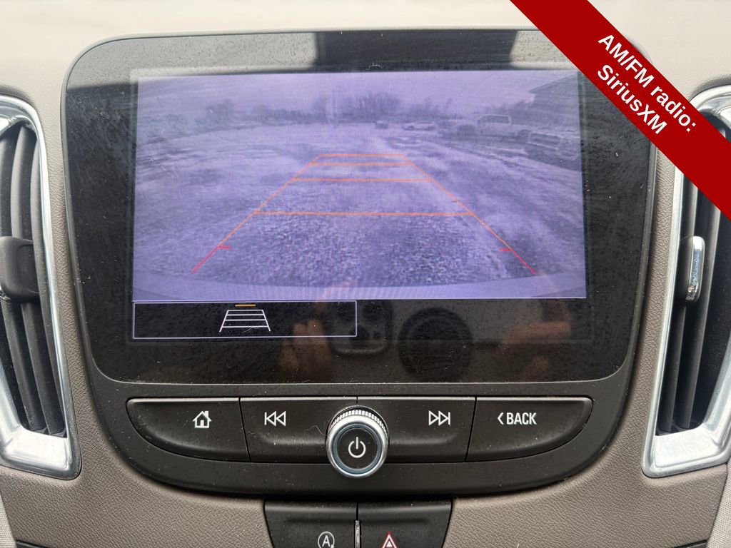 Used 2021 Chevrolet Malibu LT image 23