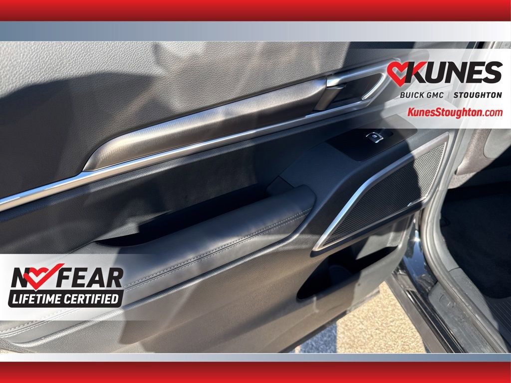 Used 2025 Kia Telluride S image 33