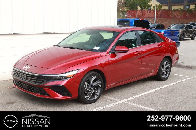 Used 2024 Hyundai Elantra SEL w/ Convenience Package FWD image 1