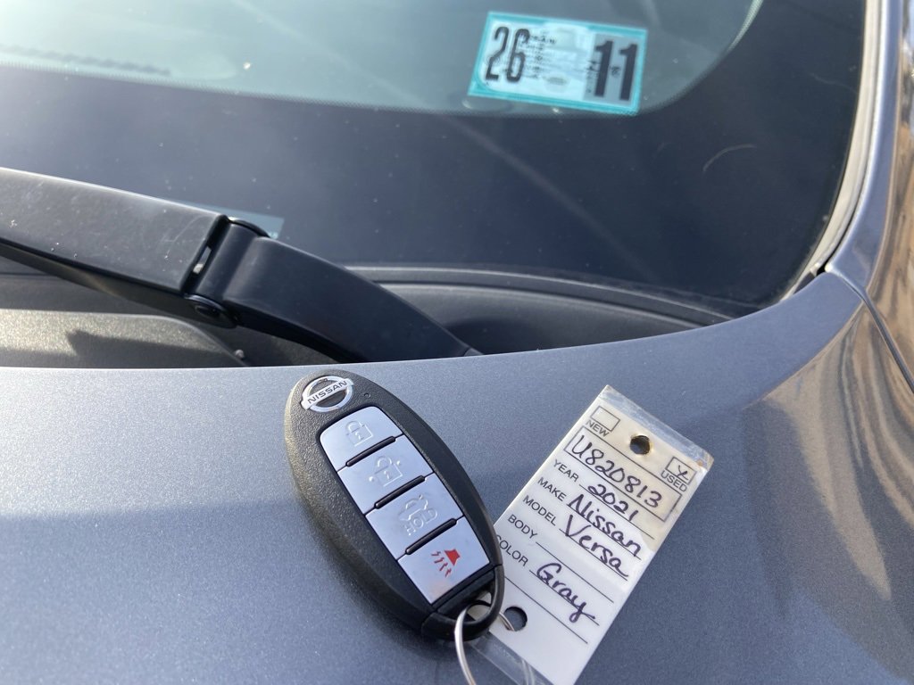 Used 2021 Nissan Versa S image 23