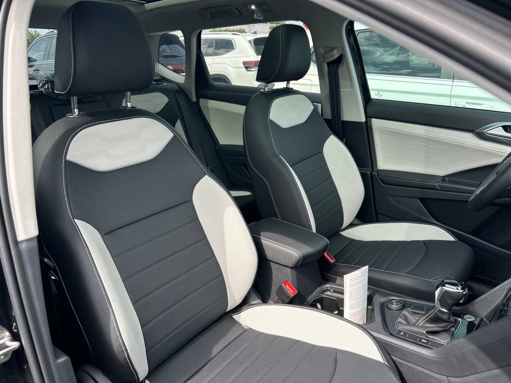 New 2026 Volkswagen Taos SEL AWD/4WD image 46
