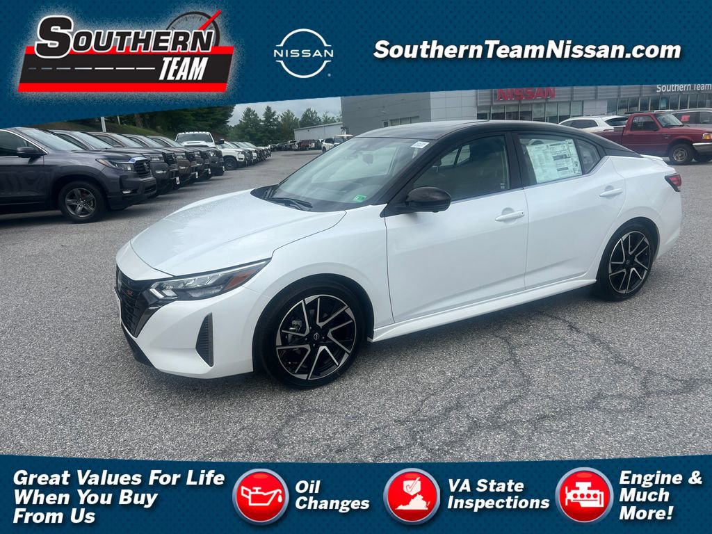 New 2025 Nissan Sentra SR w/ SR Premium Package
