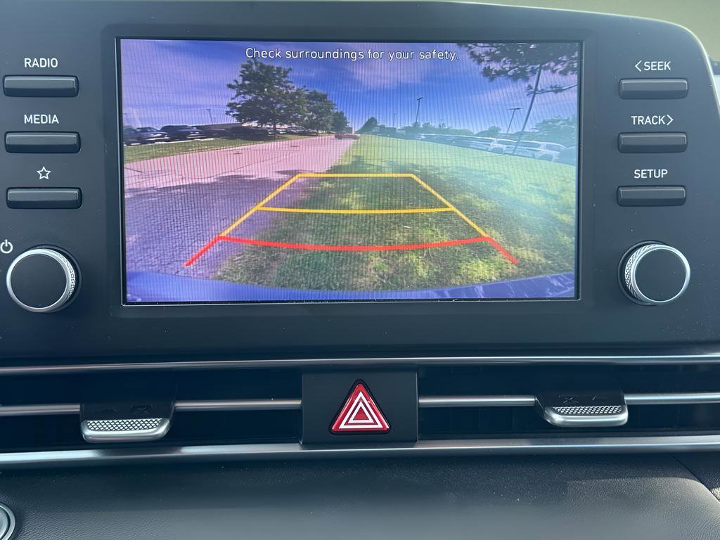 Used 2023 Hyundai Elantra SEL FWD image 28