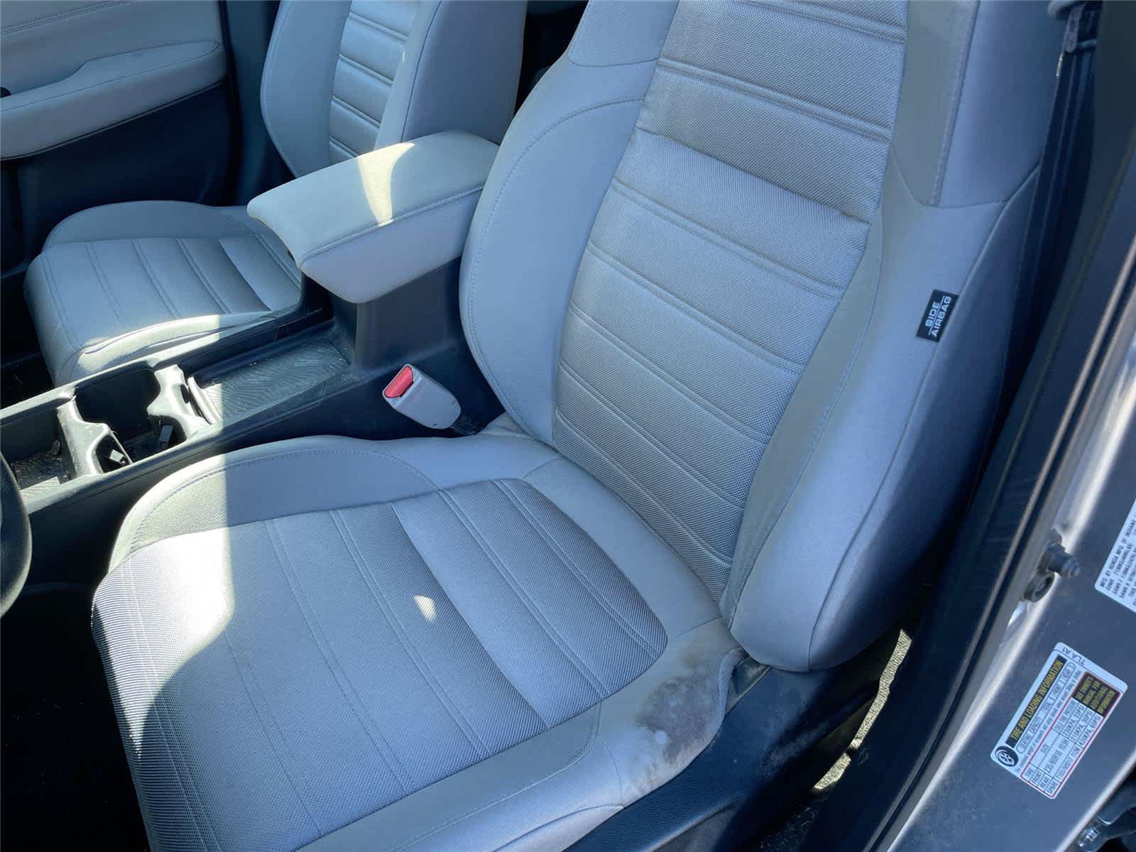 Used 2019 Honda CR-V EX image 9
