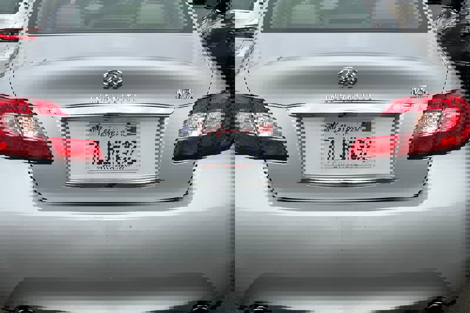 Used 2012 INFINITI M37 x w/ Premium Pkg image 16