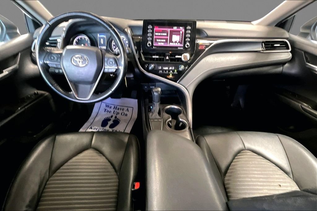 Used 2023 Toyota Camry SE FWD image 14
