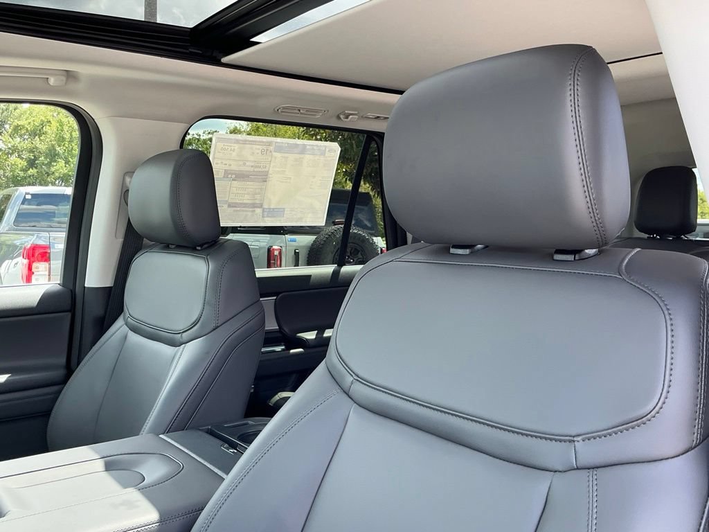 New 2026 Ford Expedition Active RWD image 28