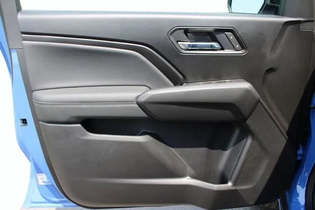 New 2025 GMC Canyon Elevation w/ Convenience Package image 12