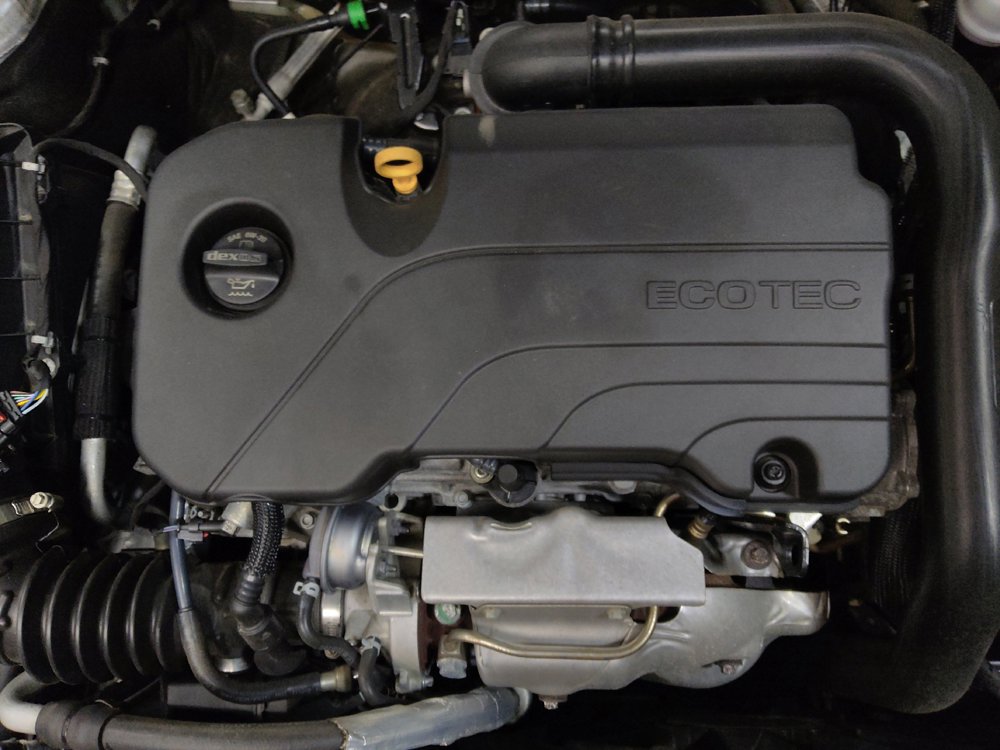 Used 2021 Chevrolet Malibu LT FWD image 30