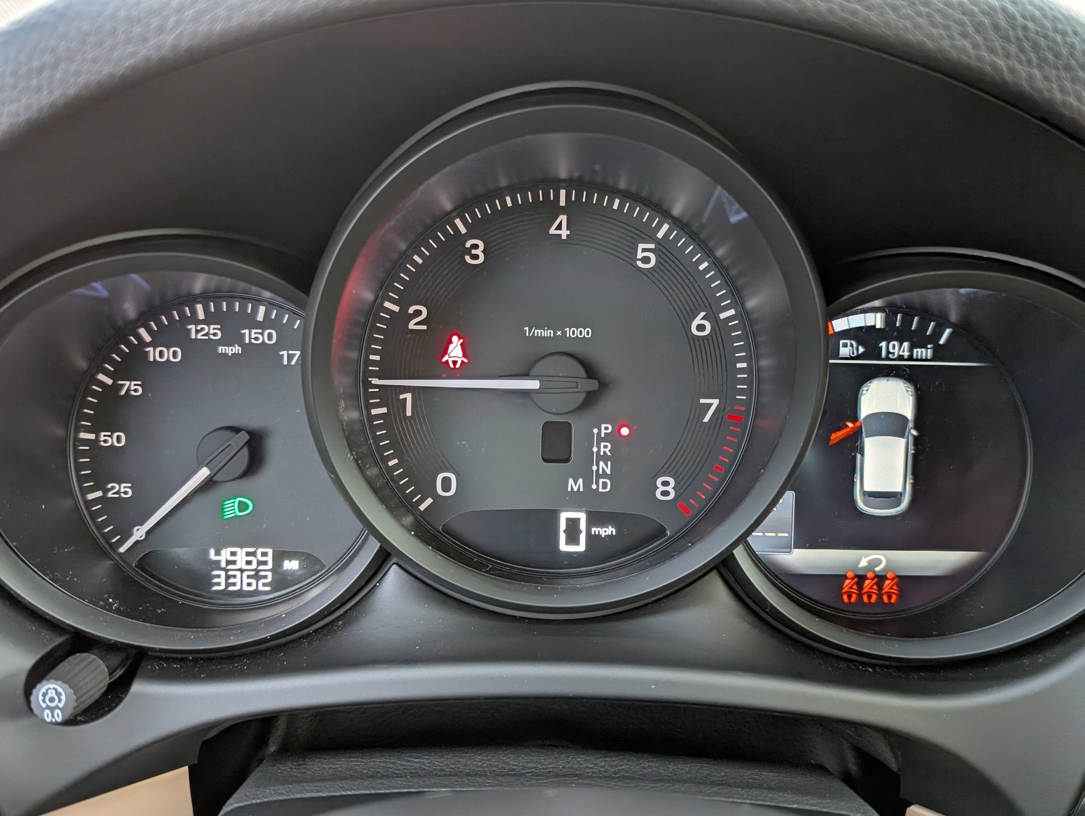 Certified 2026 Porsche Macan AWD/4WD image 31