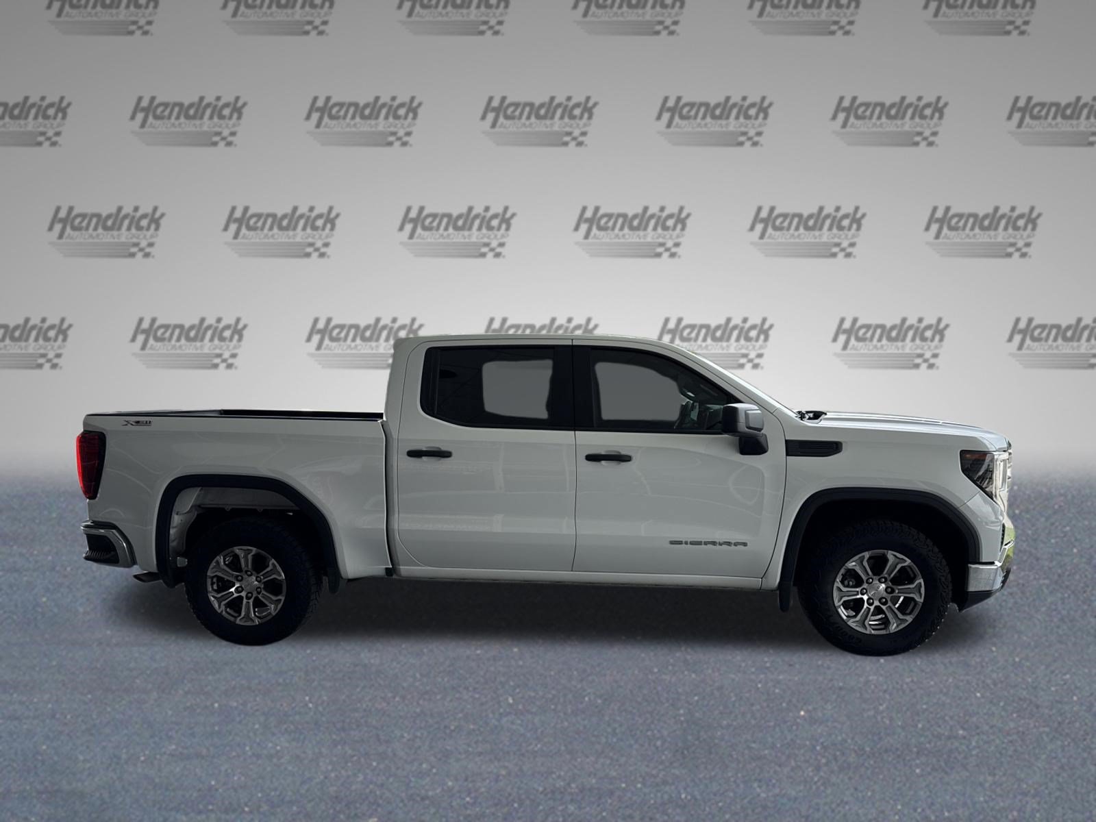 Used 2023 GMC Sierra 1500 Pro w/ Pro Value Package AWD/4WD image 10
