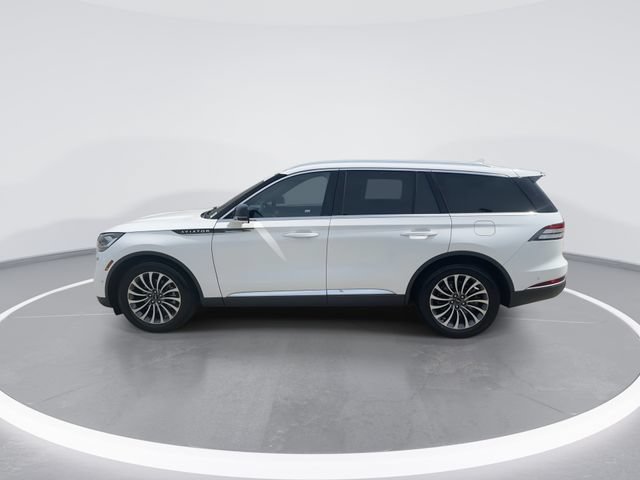 Used 2023 Lincoln Aviator Reserve w/ Equipment Group 201A RWD image 4