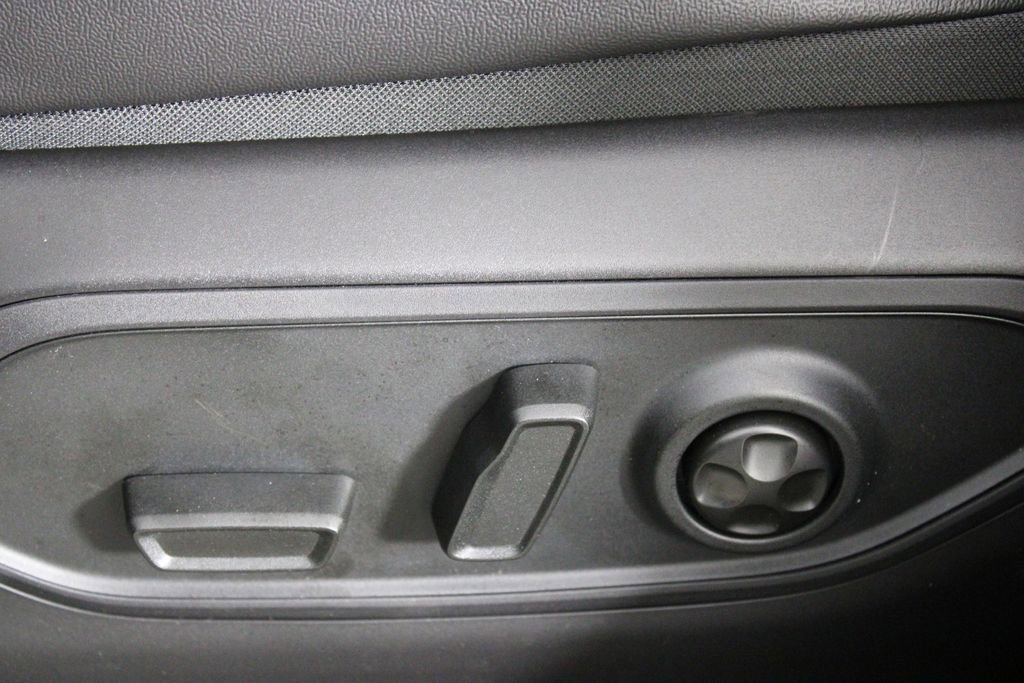 New 2025 Jeep Grand Cherokee Limited image 21