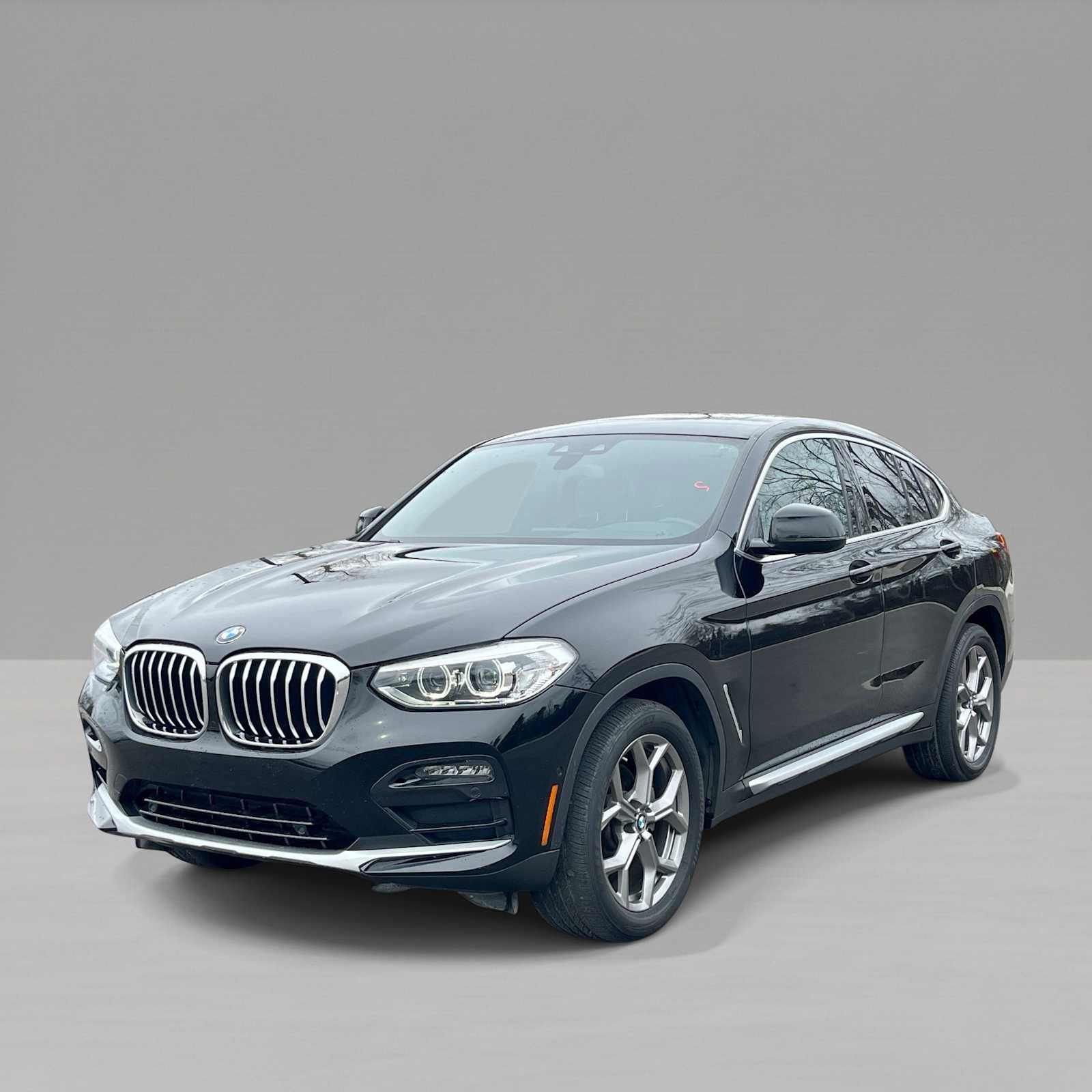 Used 2020 BMW X4 xDrive30i w/ Convenience Package image 2