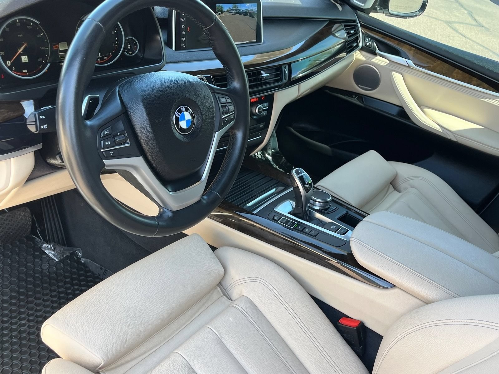 Used 2018 BMW X5 xDrive50i AWD/4WD image 17