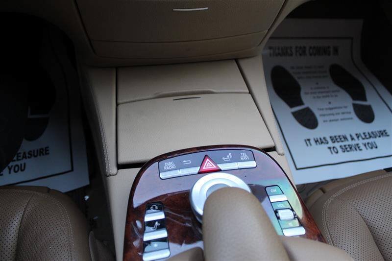 Used 2008 Mercedes-Benz S 550 image 33