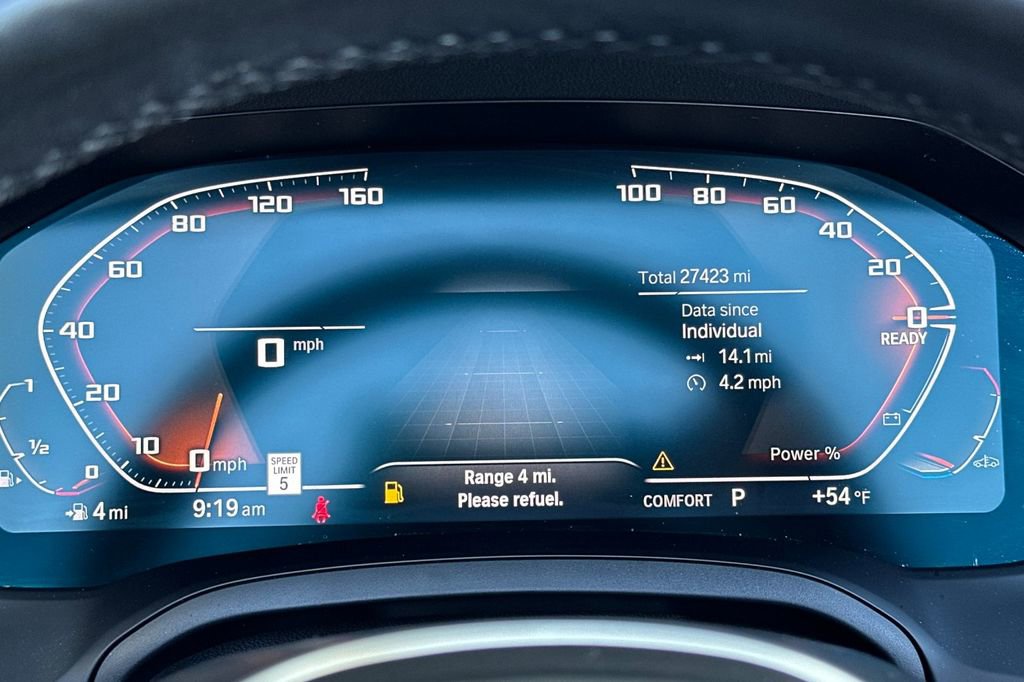 Used 2023 BMW M440i Convertible w/ Premium Package image 28