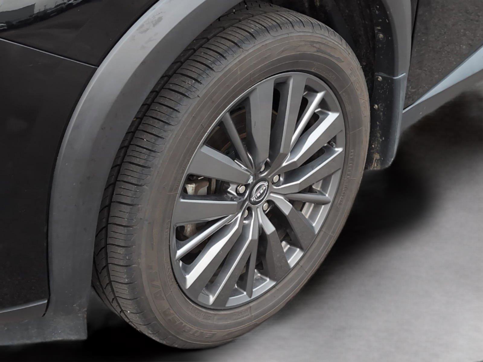 Used 2022 Nissan Pathfinder SL w/ SL Premium Package image 11