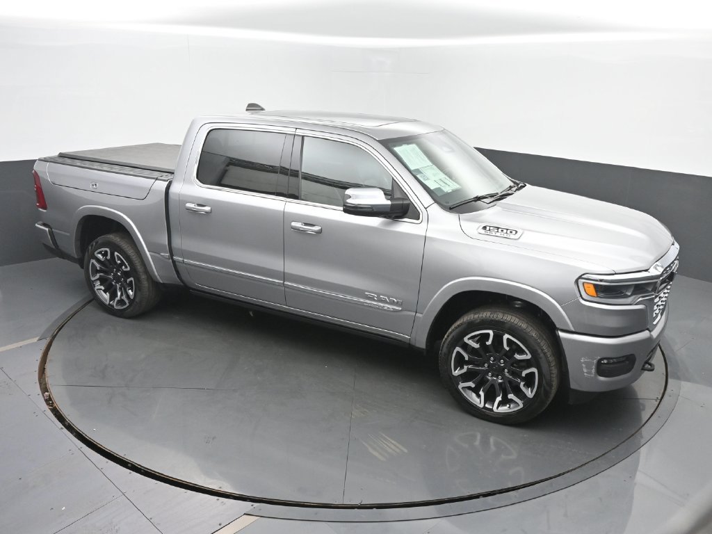 Used 2025 RAM 1500 Limited w/ Body Color Bumper Group AWD/4WD image 47