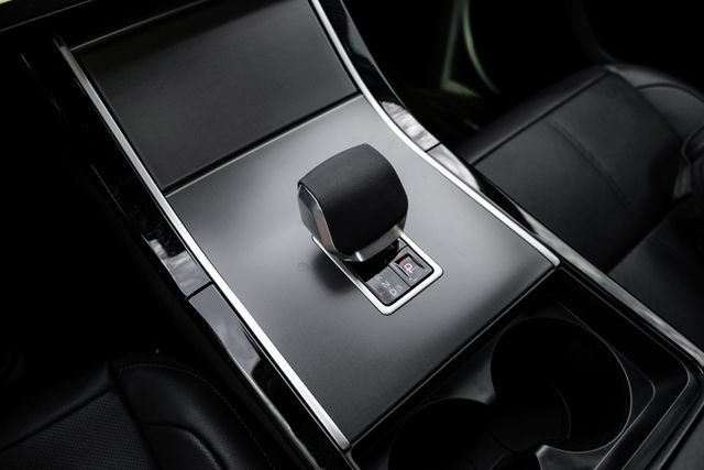 New 2026 Land Rover Range Rover Velar S AWD/4WD image 30