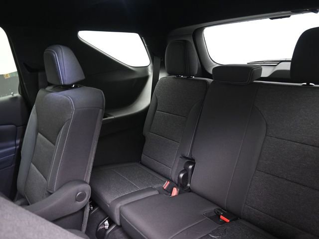 New 2026 Chevrolet Traverse LT w/ Sun and Wheel Package image 9