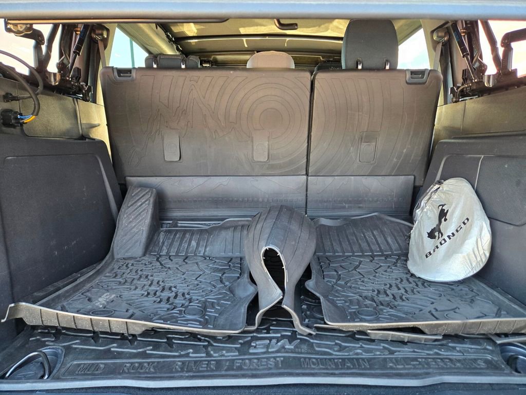 Used 2023 Ford Bronco Outer Banks image 11