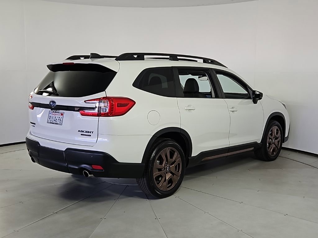 Certified 2025 Subaru Ascent Bronze Edition w/ Popular Package #2 image 8