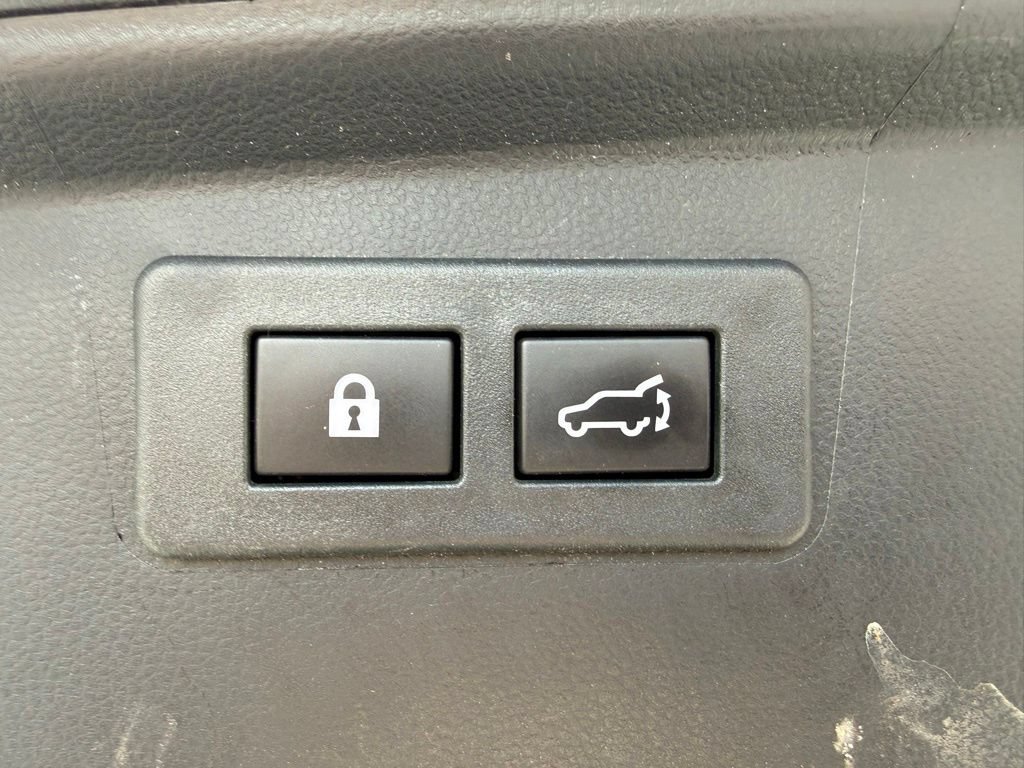 Certified 2023 Subaru Outback Touring XT AWD/4WD image 31