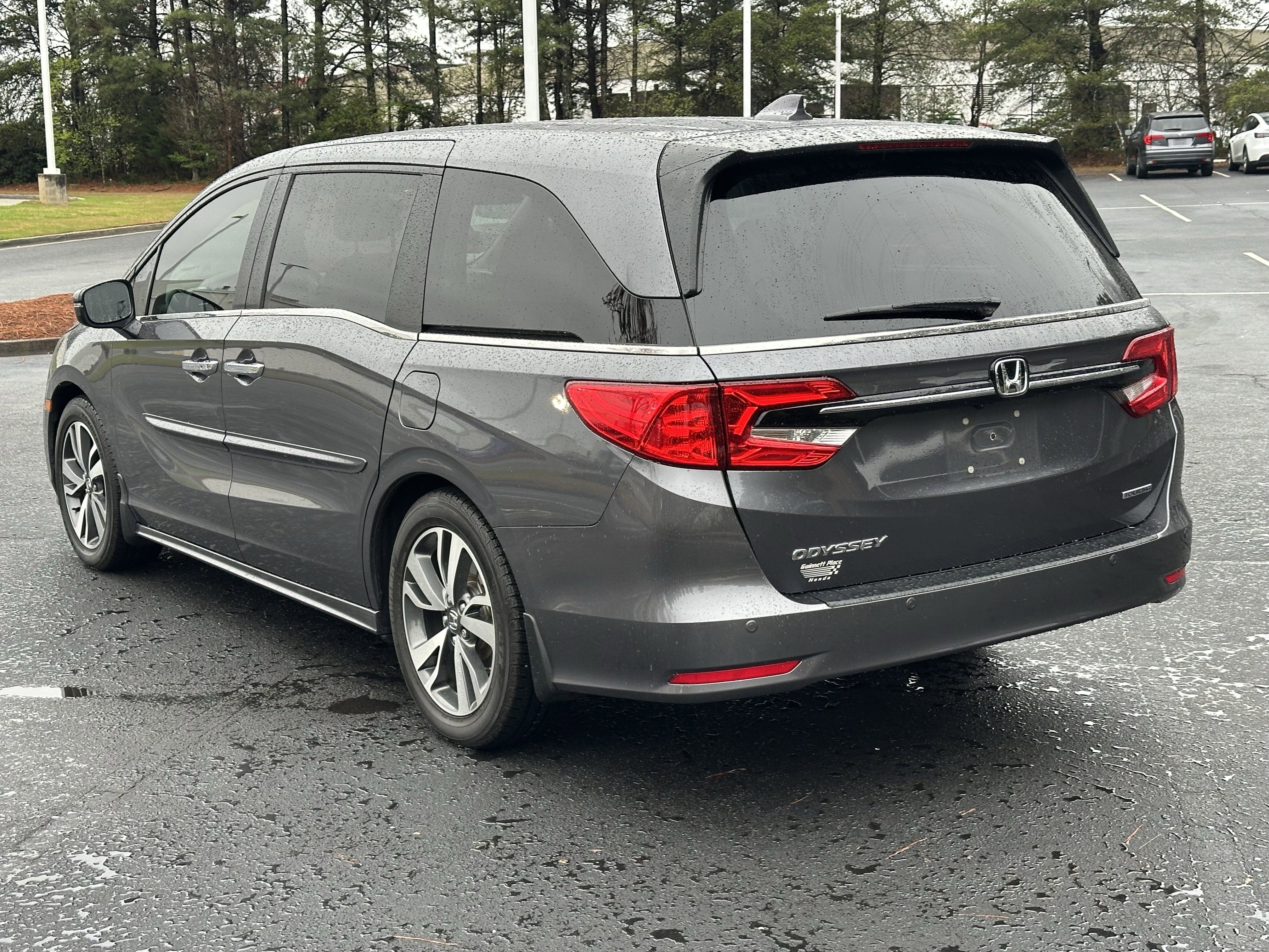 Used 2023 Honda Odyssey Touring image 11