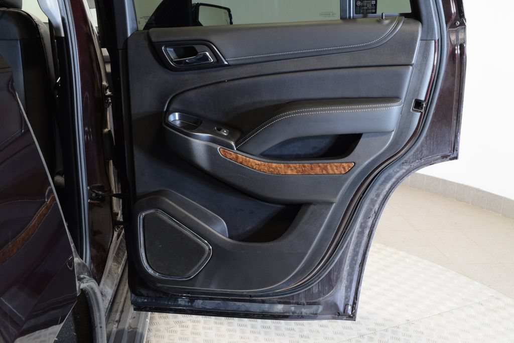 Used 2020 Chevrolet Tahoe Premier AWD/4WD image 31