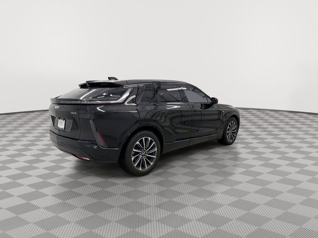 Used 2024 Cadillac Lyriq Sport image 10